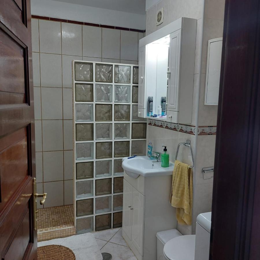 Victoria Court 2, Los Cristianos Guincho  Екстериор снимка