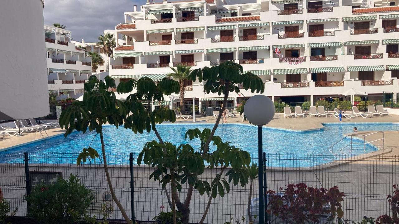 Victoria Court 2, Los Cristianos Guincho  Екстериор снимка